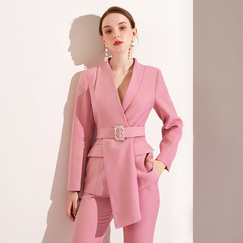 Fashionable Western-Style Female Suit with Celebrity Temperament