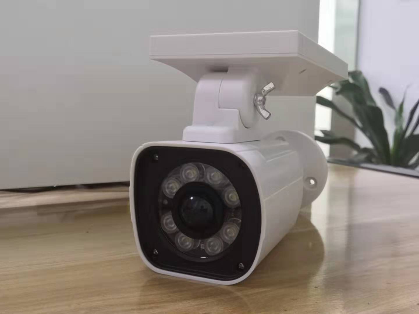 فناء الكاميرا الإبداعية الشمسية للمحاكاة مصباح كشاف 5 وات LED IP67