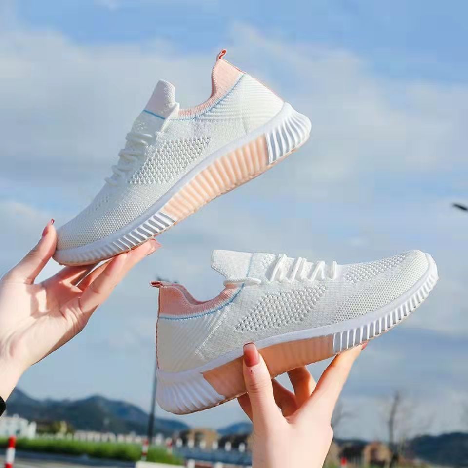 Chaussures basses blanches en mesh respirant Flyknit pour l'été