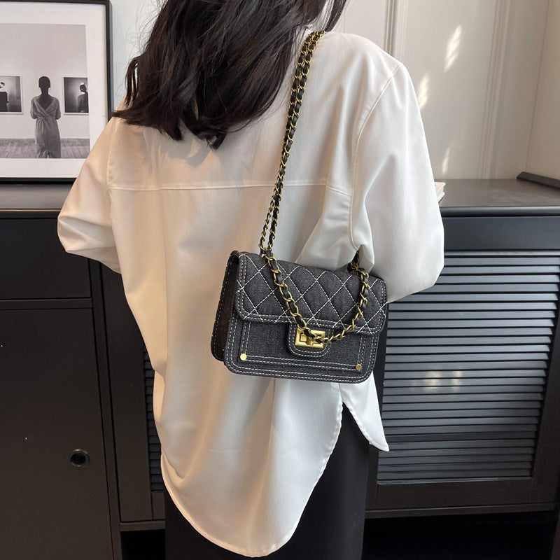 Casual Denim Medium-Hardness Lock Crossbody Bag in Black & Blue