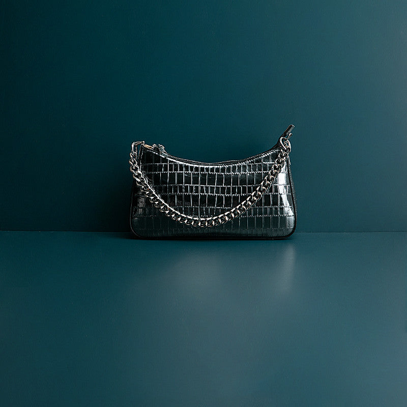 Sac à chaîne en cuir de vachette Baotou petit format, au design original, coloris argent, noir, beige