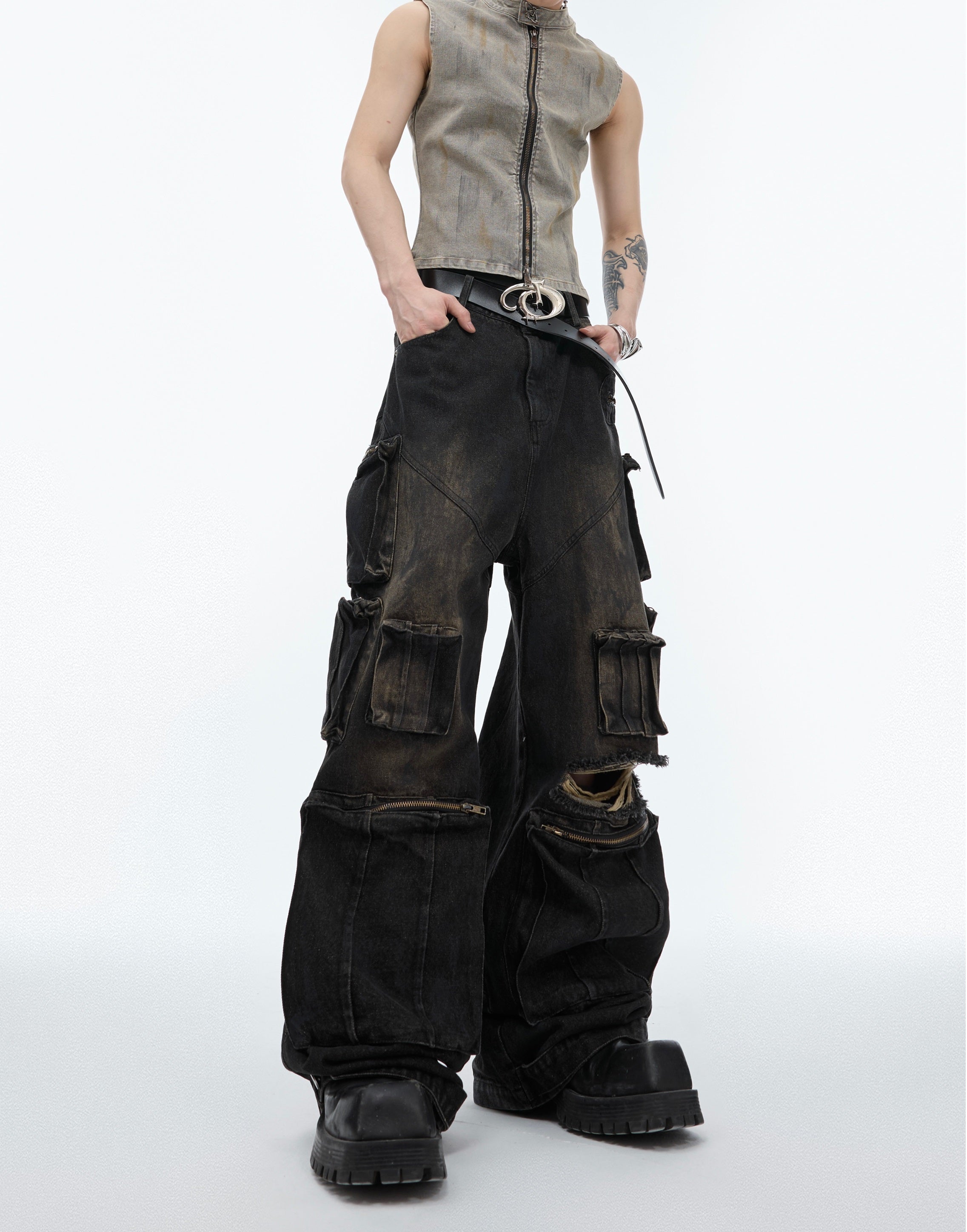 Distressed Multi-Pocket Hand-Painted Cotton Jeans