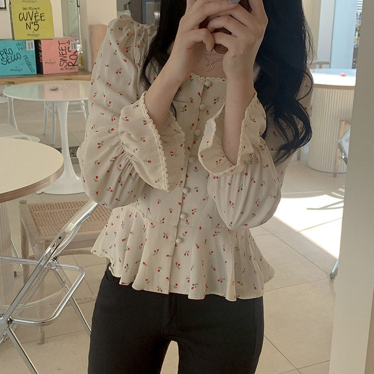 Chemise ajustée à manches longues et col carré à motif floral abricot