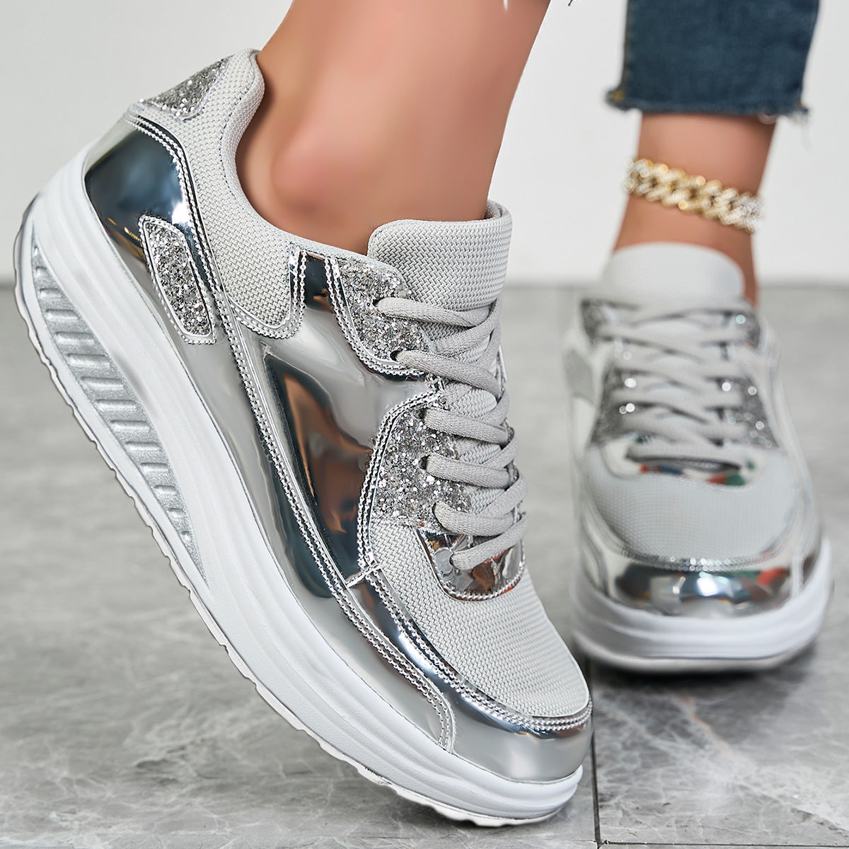 Women’s Outdoor Travel Leisure Shoes Mesh Round Toe