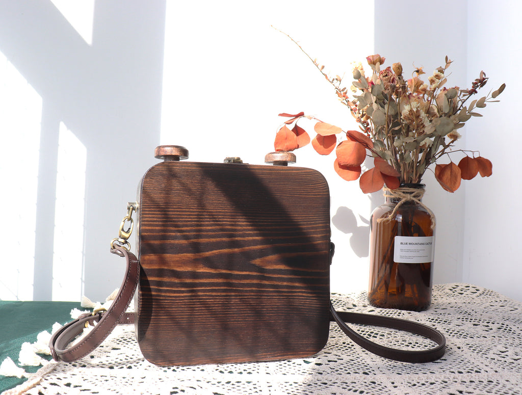 Sac bandoulière rétro chat en bois 20cm marron foncé