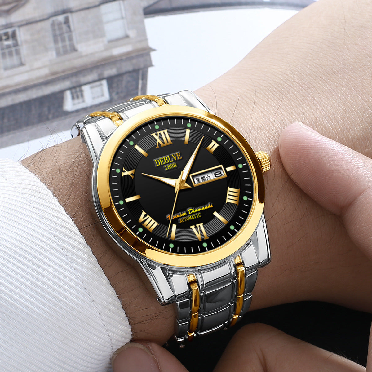 Montre décontractée à quartz pour hommes au design simple