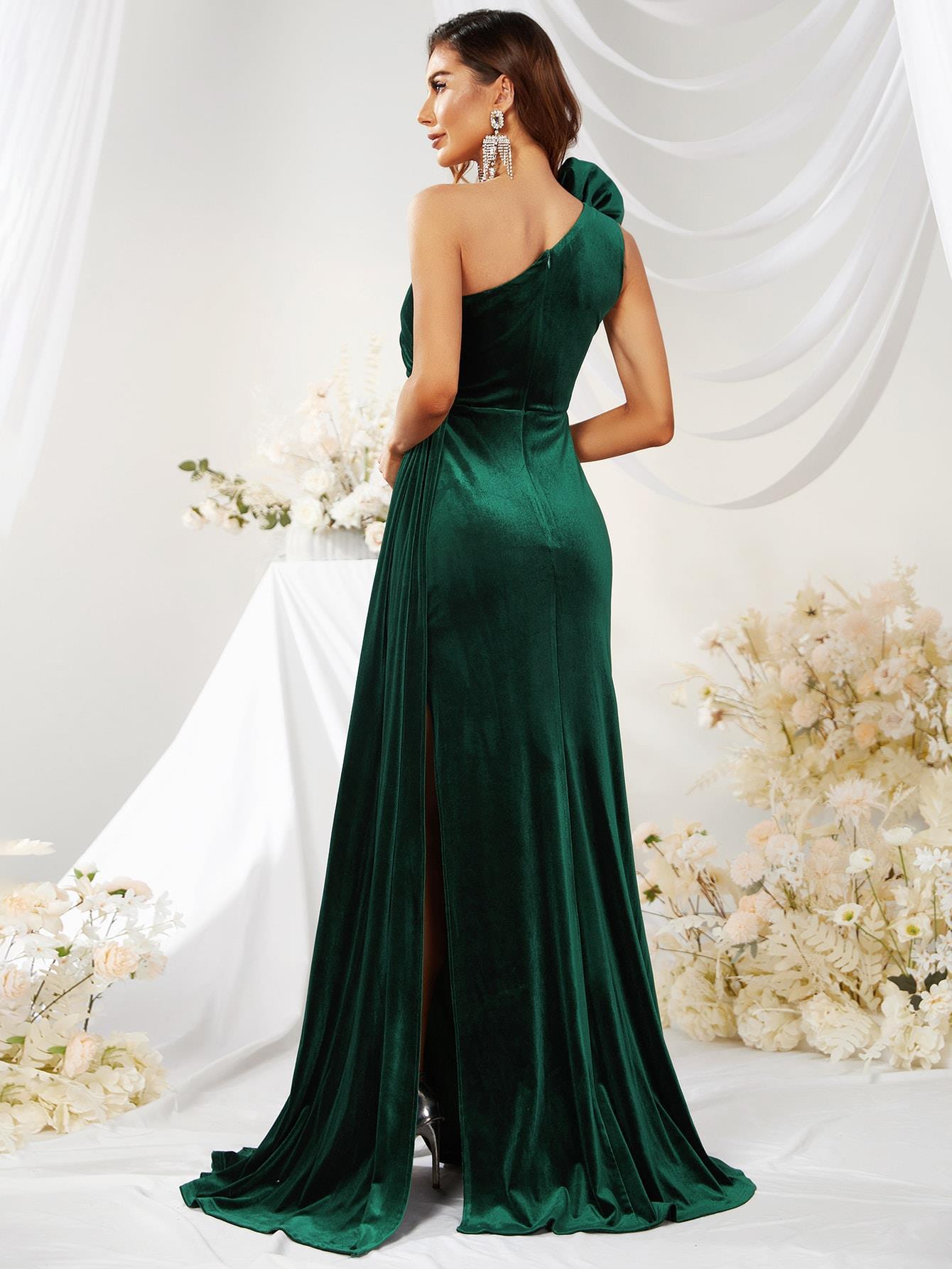 Robe longue vert foncé sans manches et asymétrique à fleurs 3D