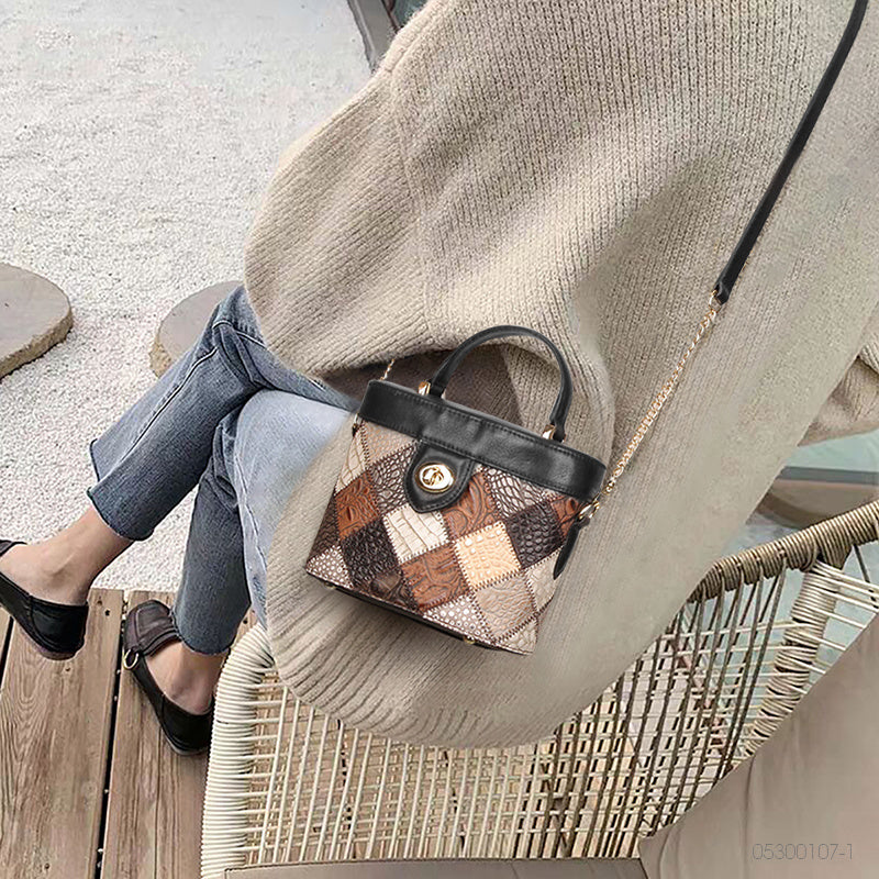 Ladies Small Cowhide Leather Cylinder Shoulder Messenger Bag