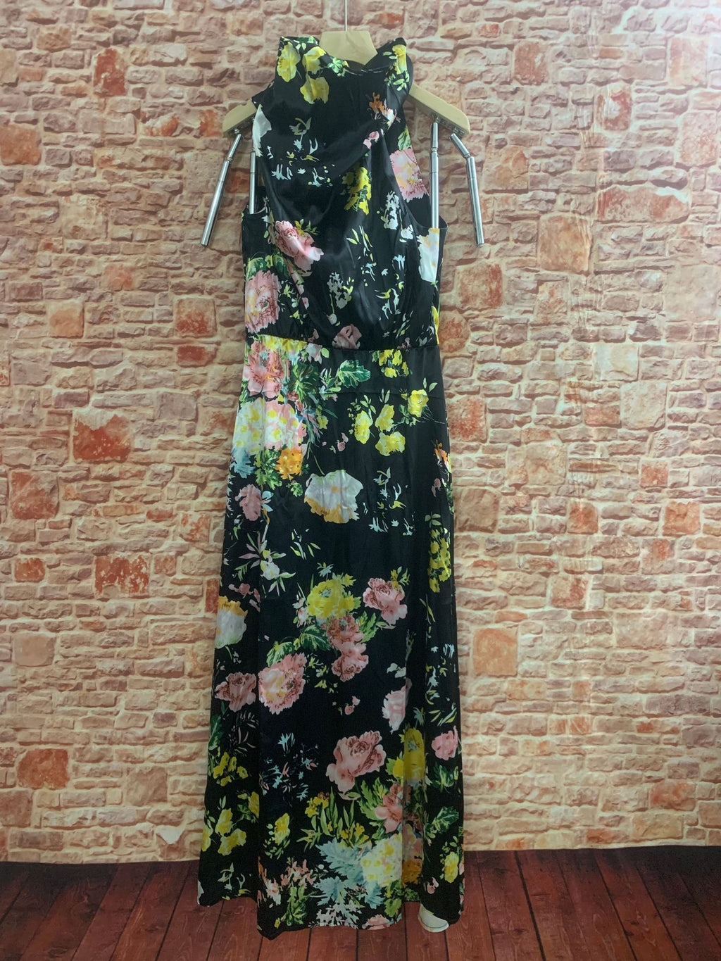 Robe en satin sans manches à taille haute et col licou avec imprimé floral pour femme