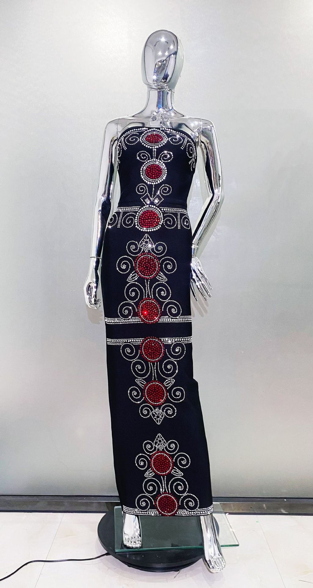 Totem Rhinestone Black Sheath Bandage Evening Dress
