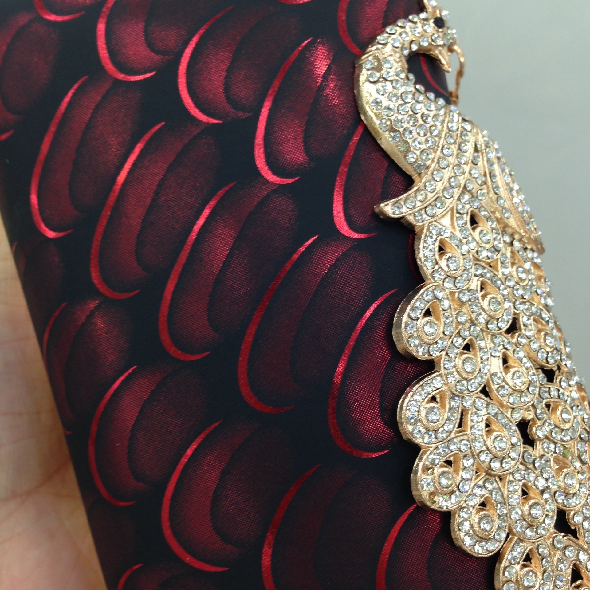 Diamond-Encrusted Peacock PU Leather Dinner Bag Magic Color