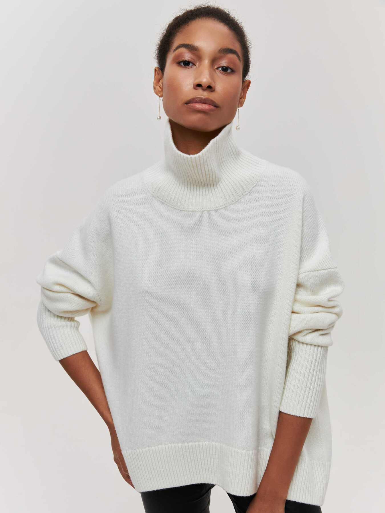Pull à col roulé d'hiver de couleur unie à manches longues pour femmes