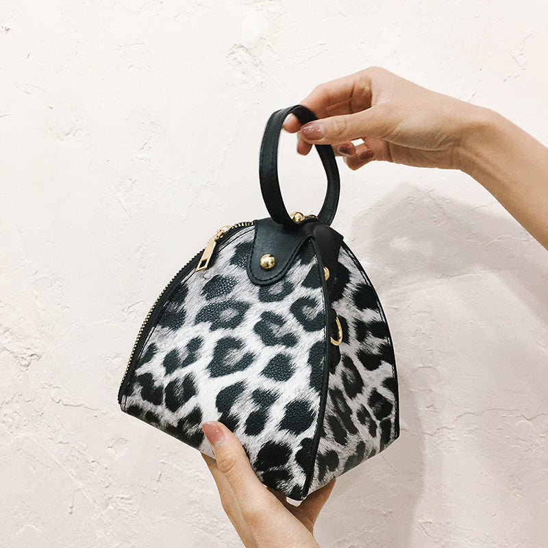 Small Triangle Handbag PU Zipper Bag with Snakeskin & Leopard Patterns