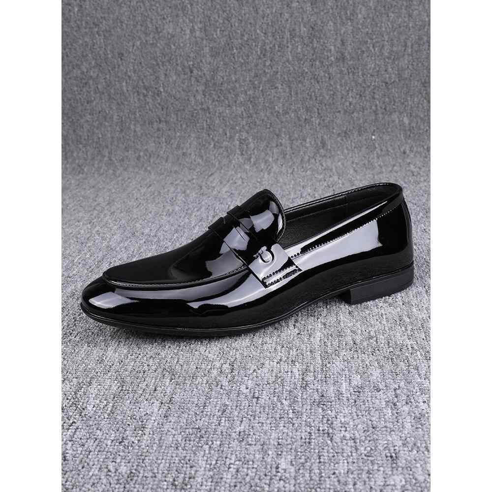 Black Leather Slip-On Breathable Casual Business Shoes