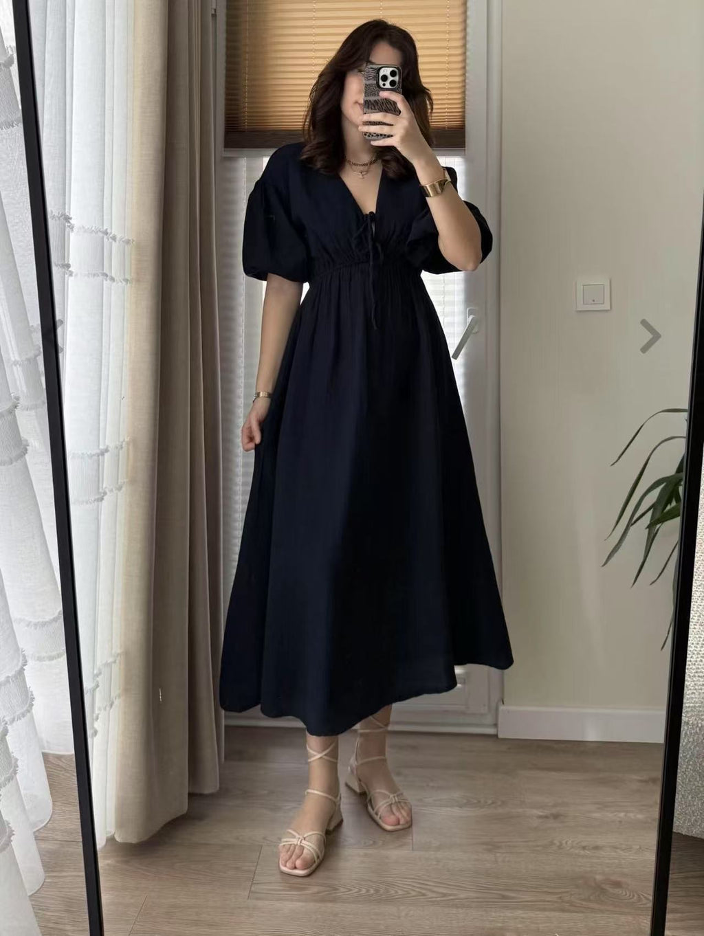 Women's Sweet V-Neck Puff Sleeve Short Dress in Multiple Colors