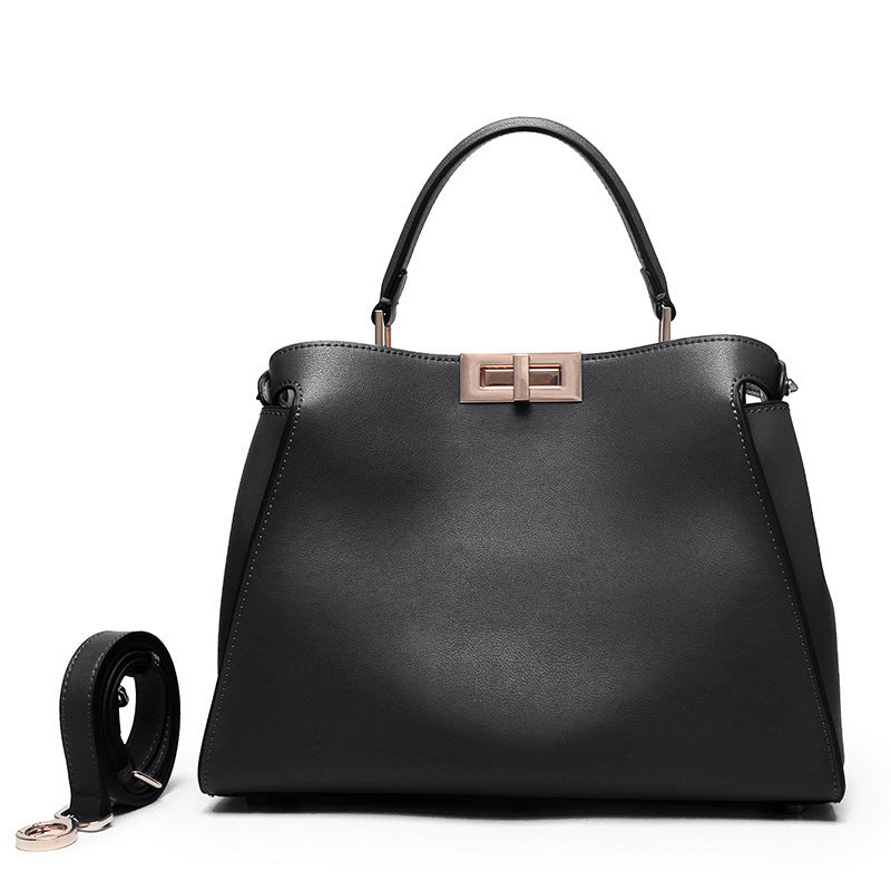 Sac à bandoulière en cuir grand format pour femme avec fermeture à verrou