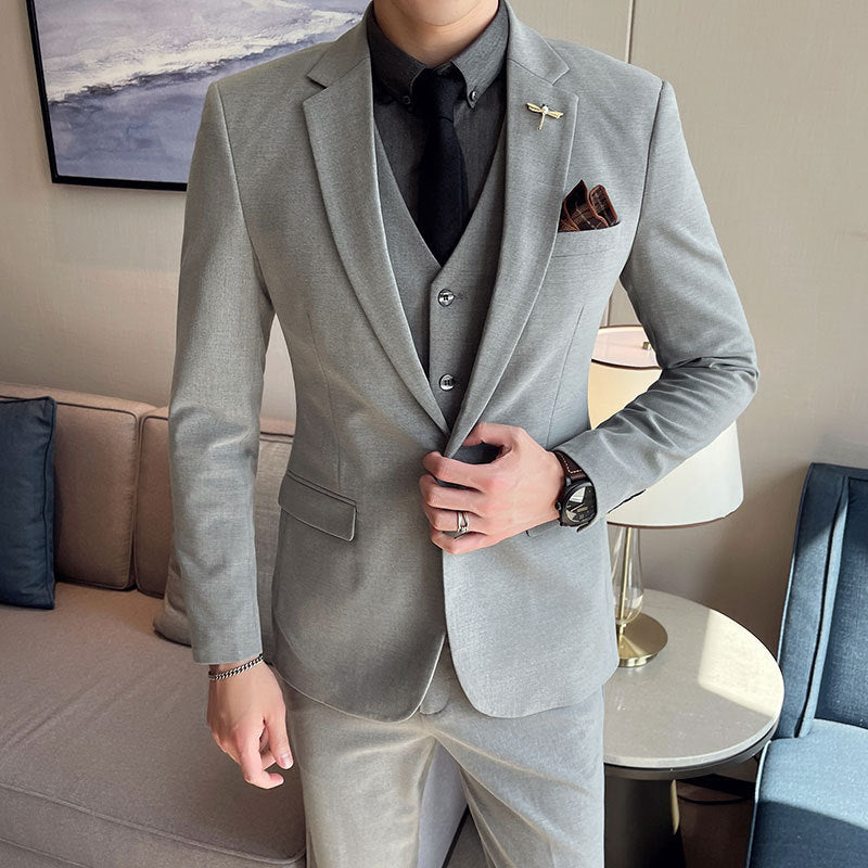 Plus Size Men's Slim Fit Corduroy Three-Piece Suit in Solid Colors