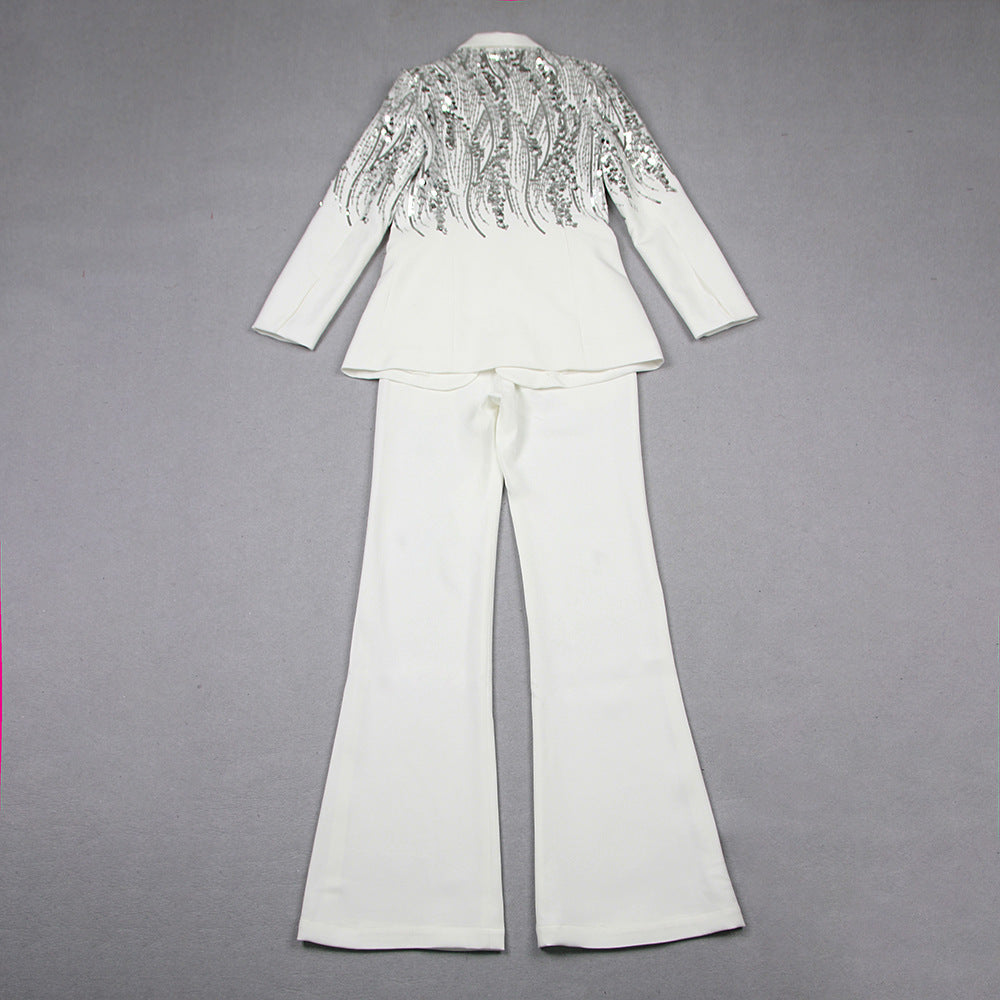 Ensemble deux pièces pour femme : pantalon ample et haut à sequins blancs