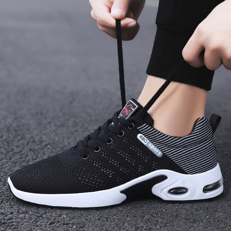 Men's Mesh Lace-Up Sneakers Lightweight Breathable Outdoor Running Shoes with Striped Design