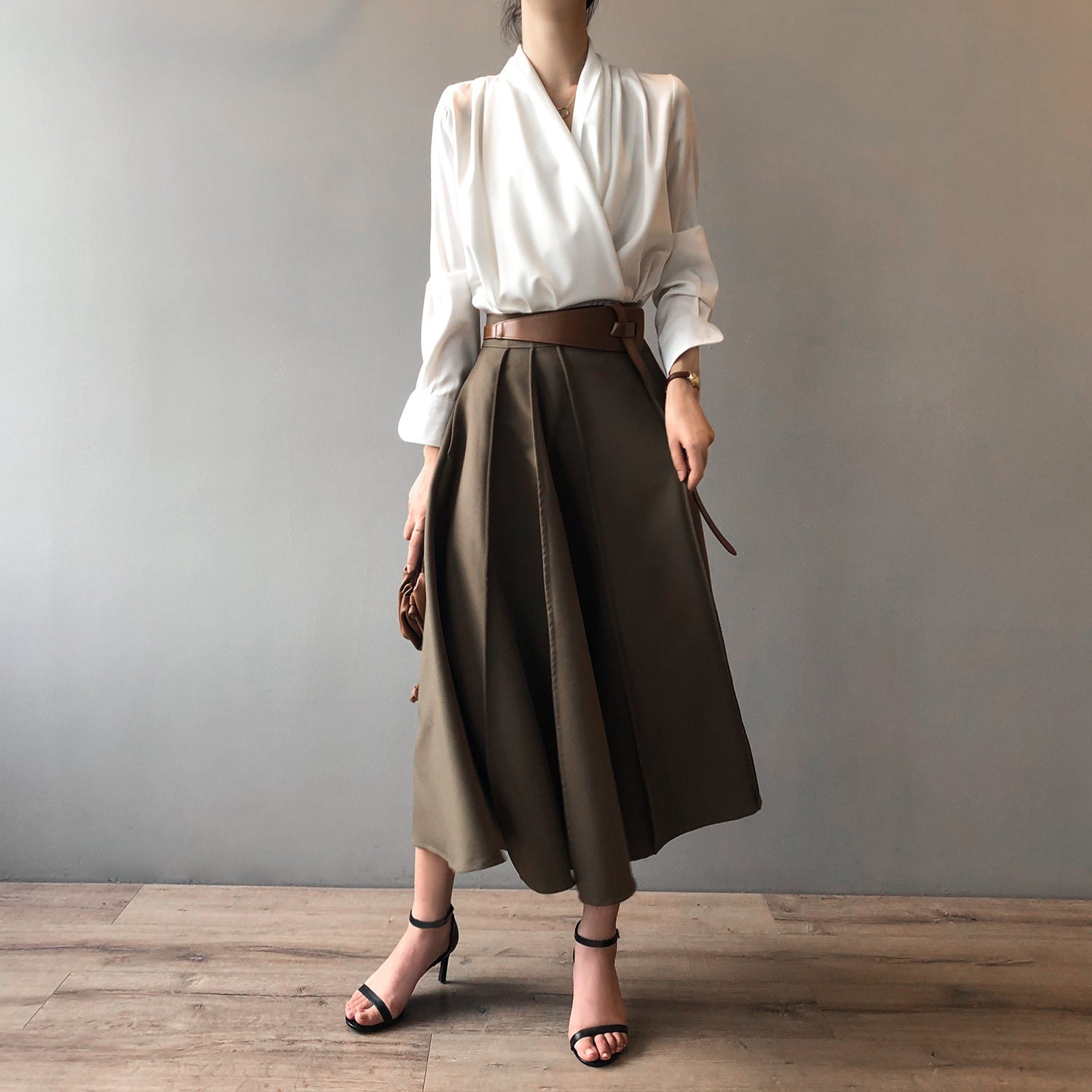 Women's Elegant White Satin V-Neck Long Sleeve Shirt