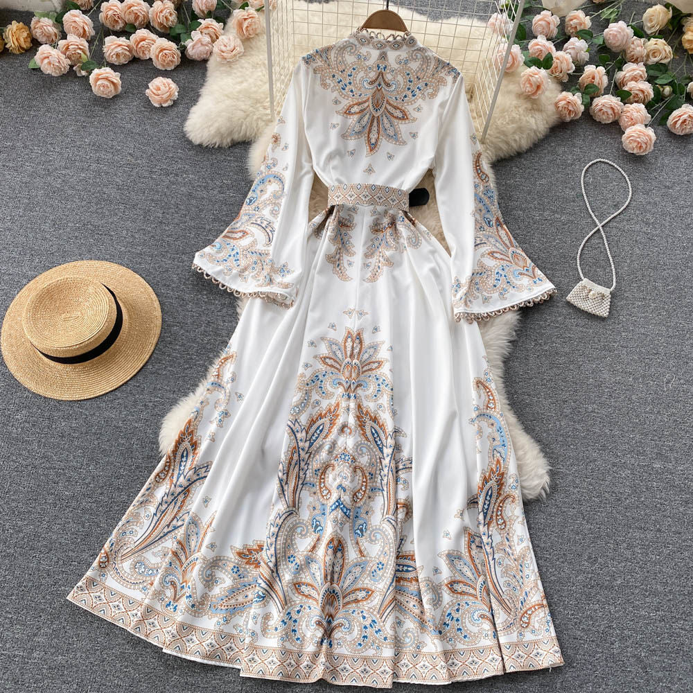 Retro Middle East Style White Bell Sleeve Dress