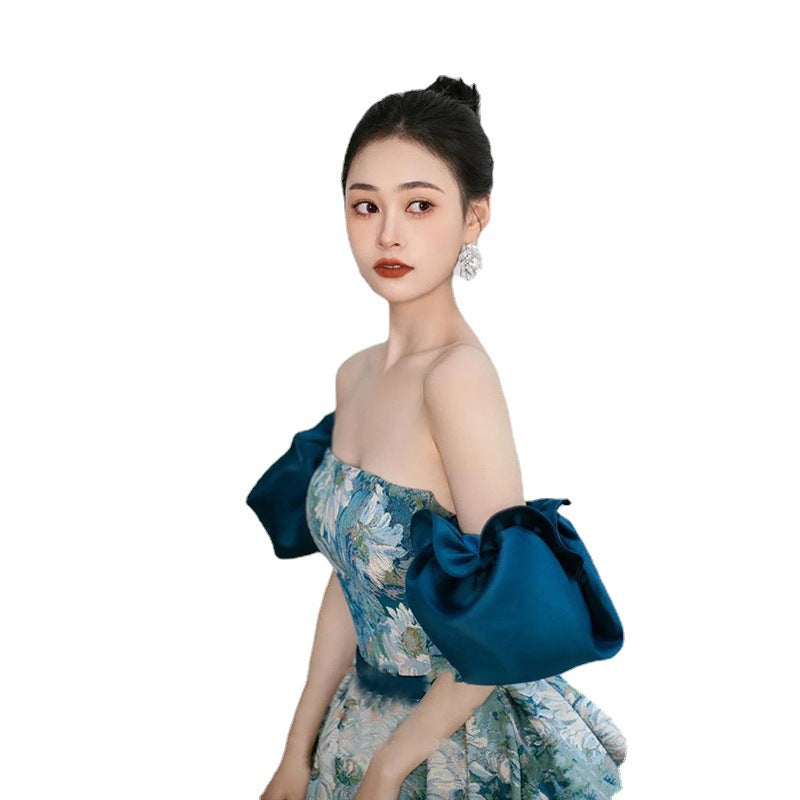 Robe de soirée formelle de fiançailles pour la mariée avec une texture sophistiquée