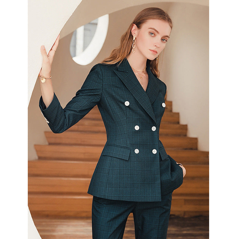 Ensemble de costume coupe ajustée écossais vert foncé professionnel