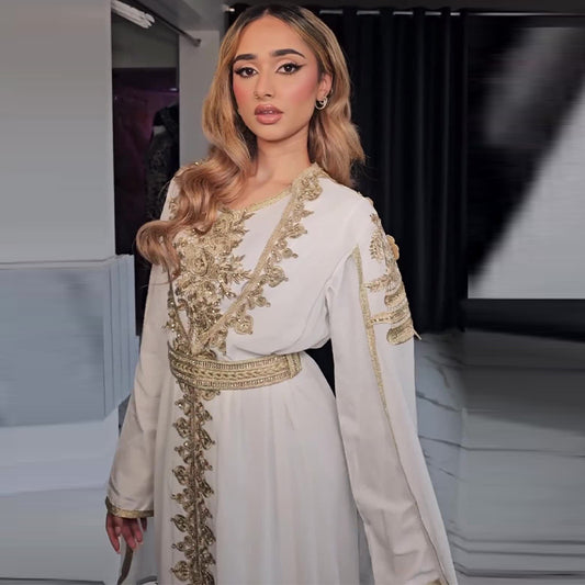 Robe longue élégante brodée de Phnom Penh, style vintage chic arabe
