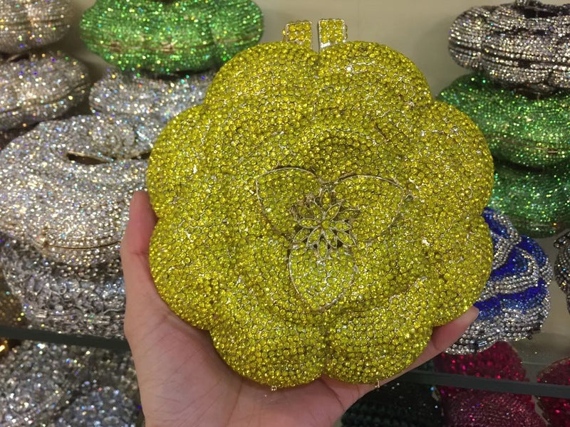 Sac de soirée rigide rond en métal rose pour femmes