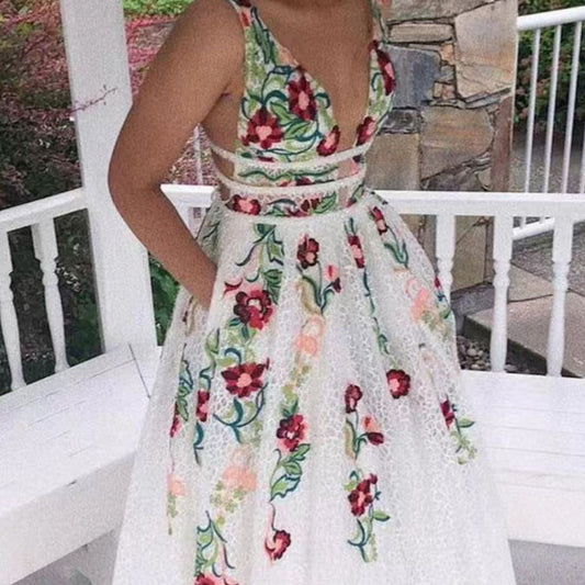 Backless Flower Decoration V-neck Sexy Formal Dress