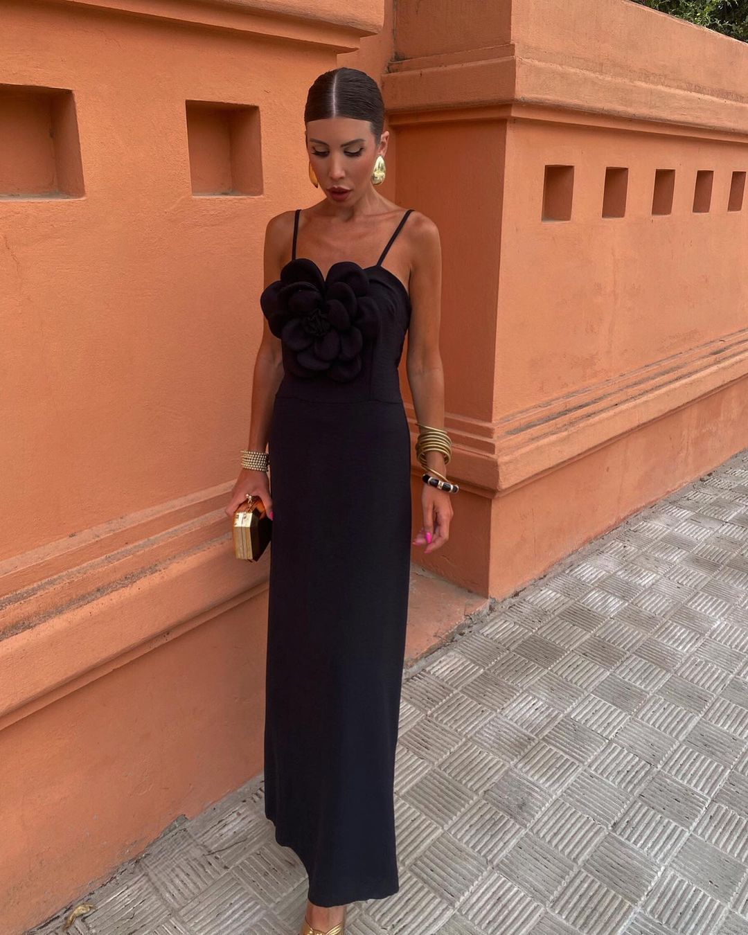 Ice Silk Wrinkle Large Flower Sling Evening Long Dress