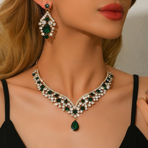 Retro European & American Two-Piece Necklace and Earring Set