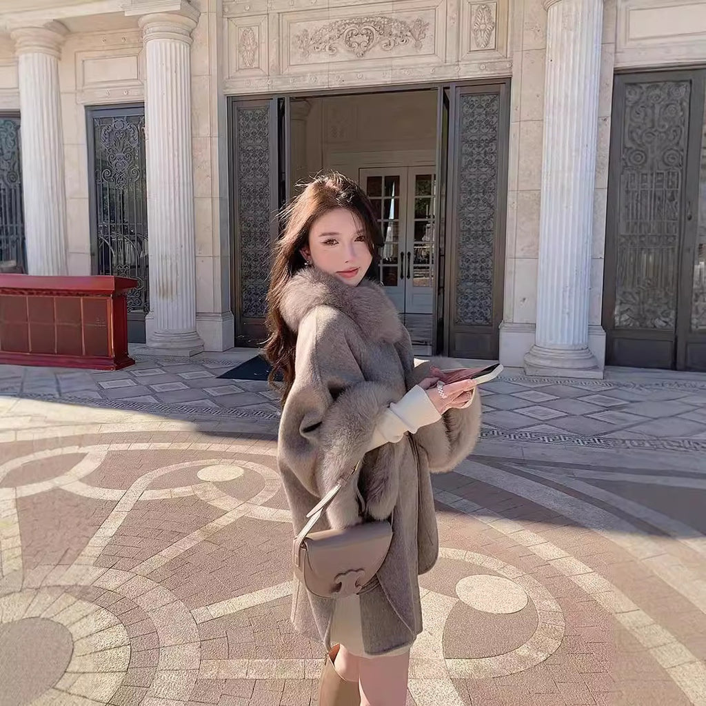 Reversible Mid-Length Cashmere Coat with Fox Fur Collar