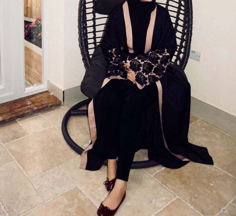 Lace Cuffs Stitching Long Sleeve Loose Lace-up Cardigan Robe for Middle Eastern Women