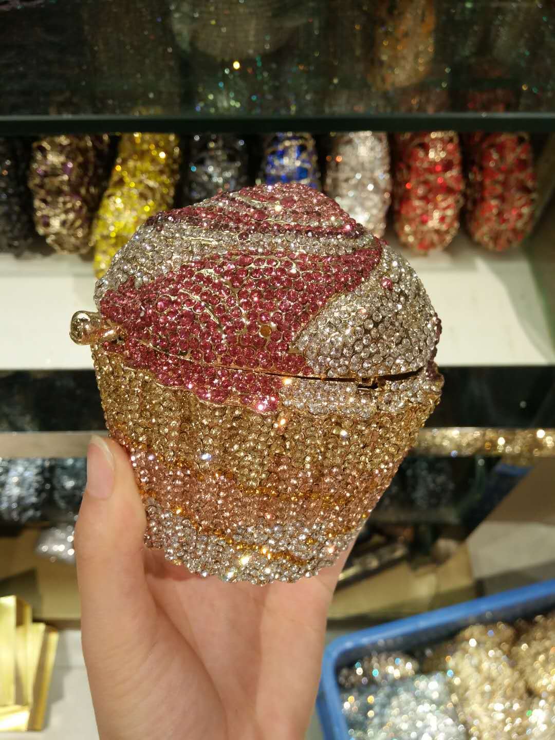 Pochette en Métal avec Diamants Entiers, Motif Petit Gâteau Glacé, pour Femmes