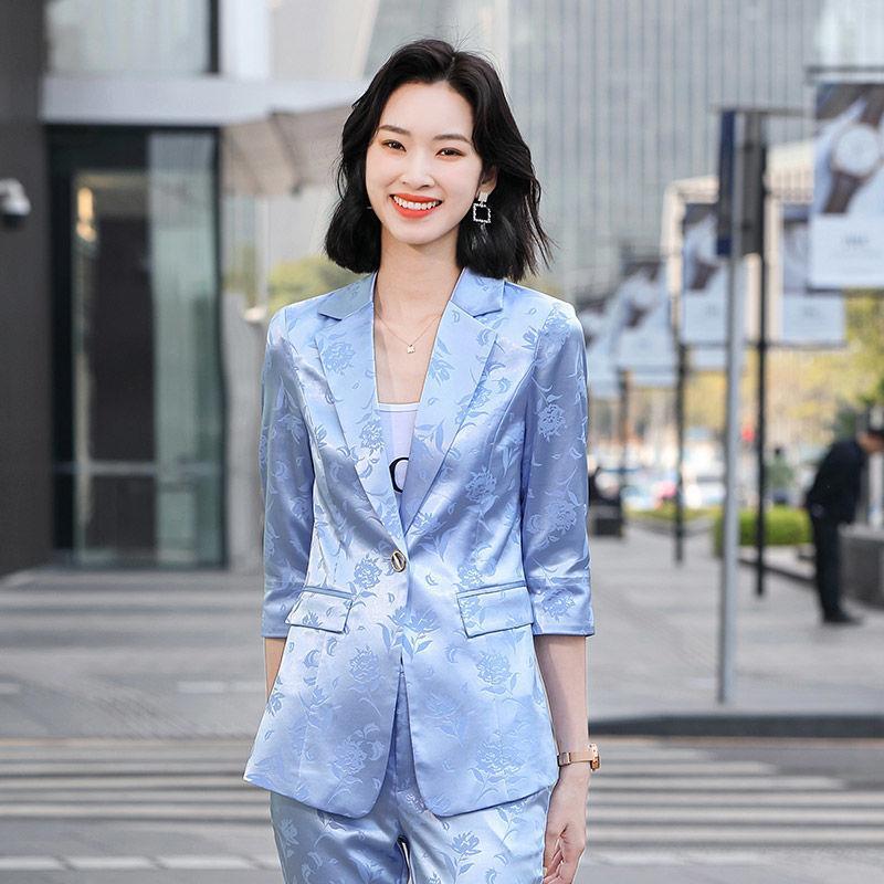 Veste de tailleur en satin imprimé pour femme, coloris rose, blanc et bleu