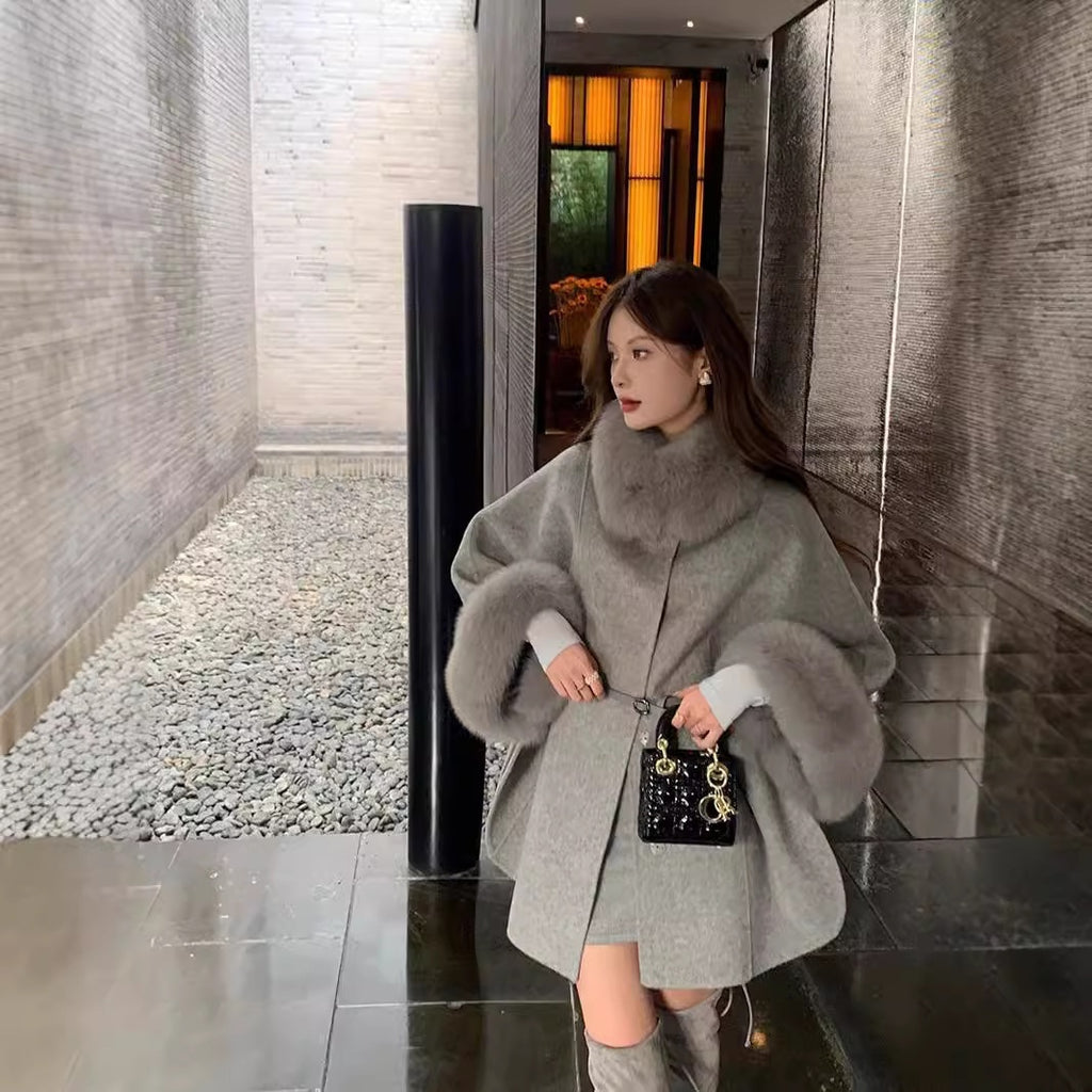 Reversible Mid-Length Cashmere Coat with Fox Fur Collar