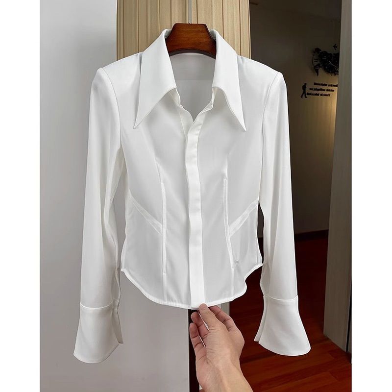 Slim-Fit Short French Waist Shirt for Workplace