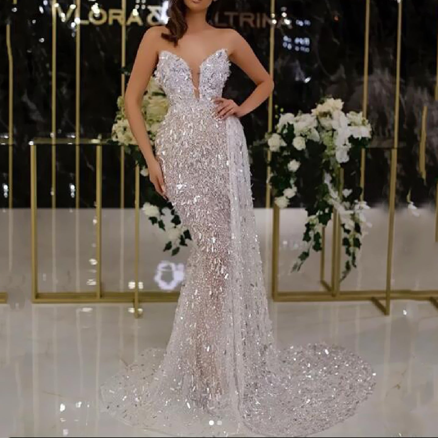 Sexy V-Neck Hot Silver Sleeveless Suspenders Dress