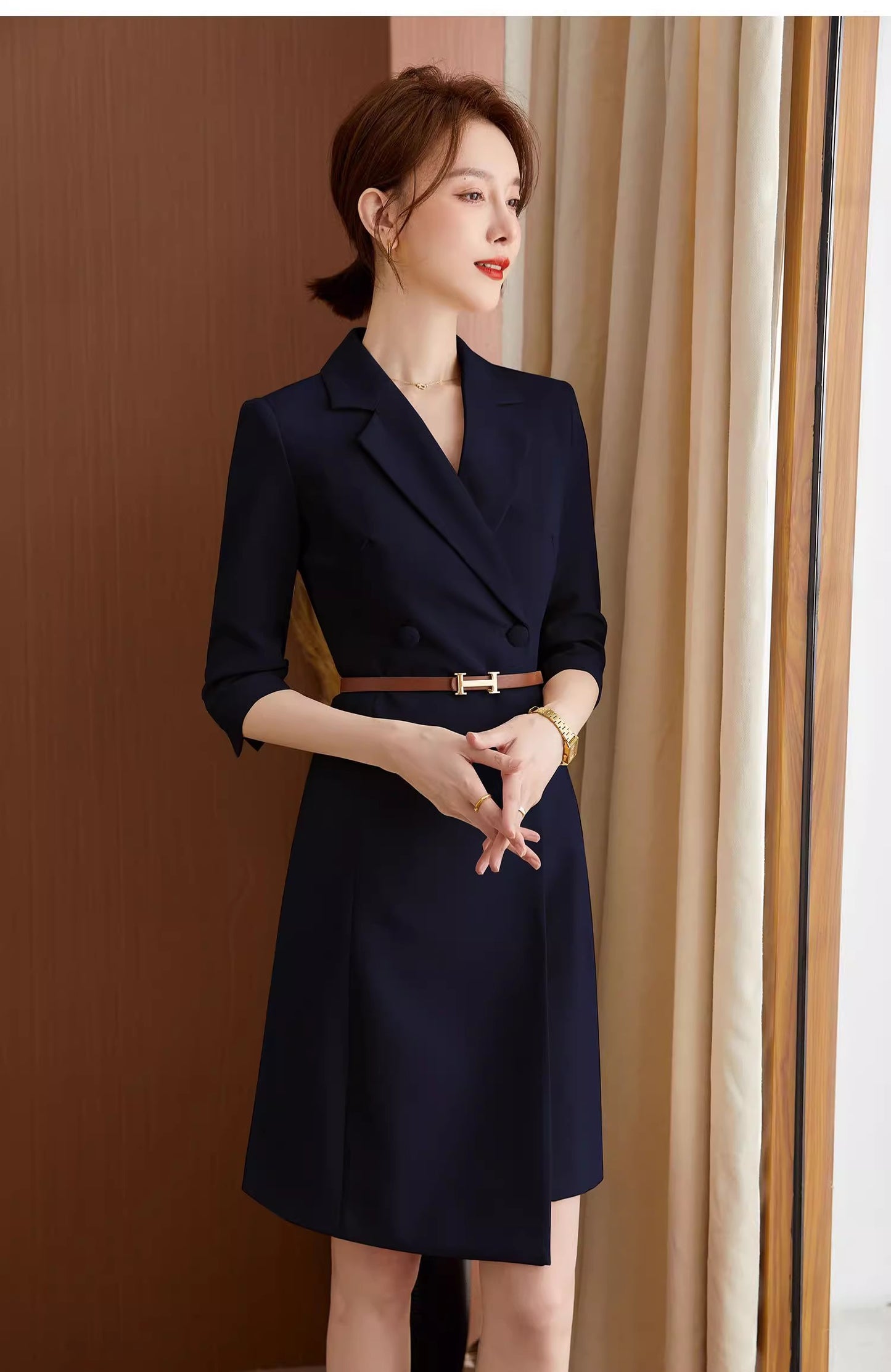 White Business Suit And Dress Temperament