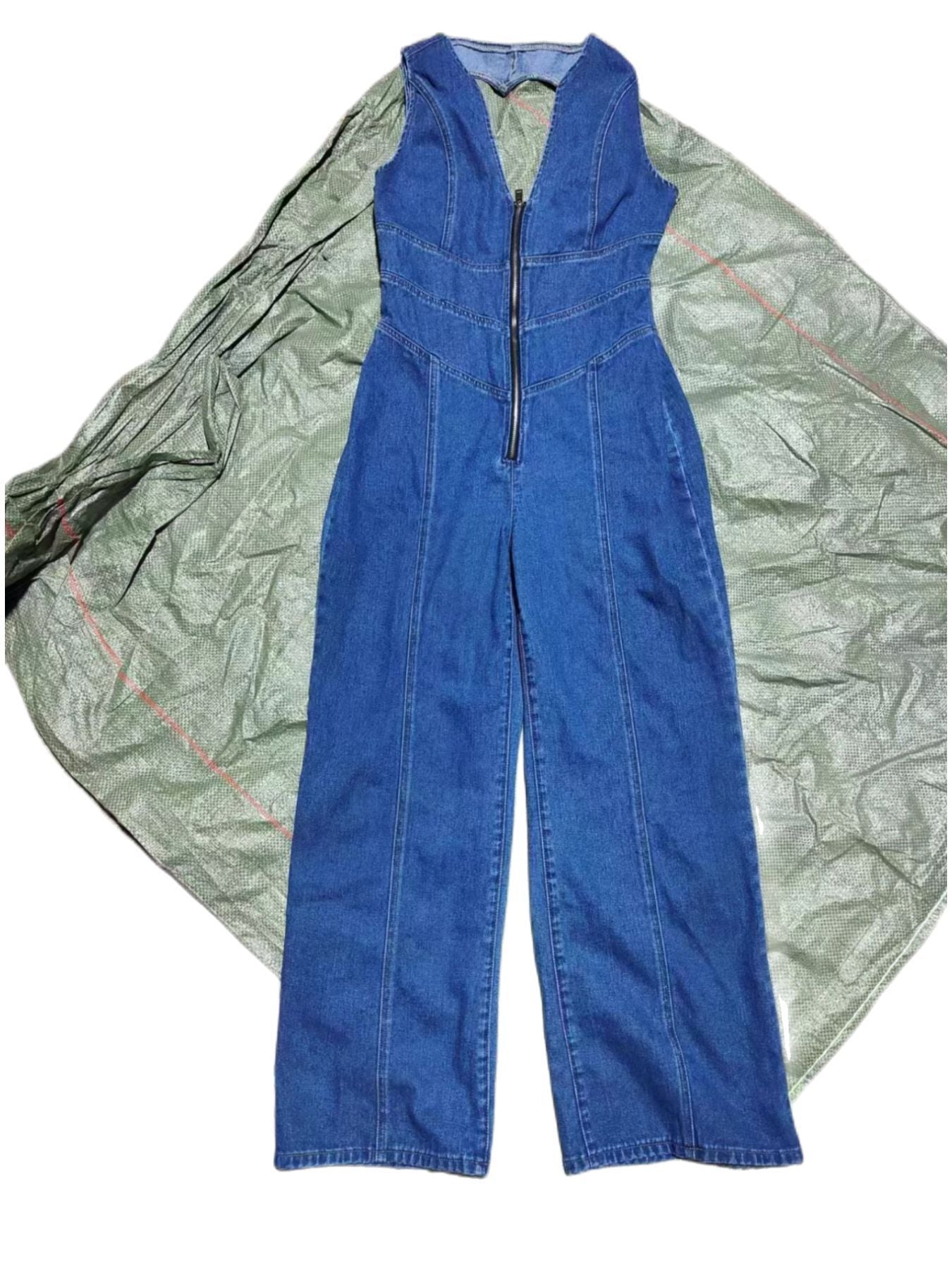 Combinaison en jean bleu saphir taille haute coupe ajustée printemps