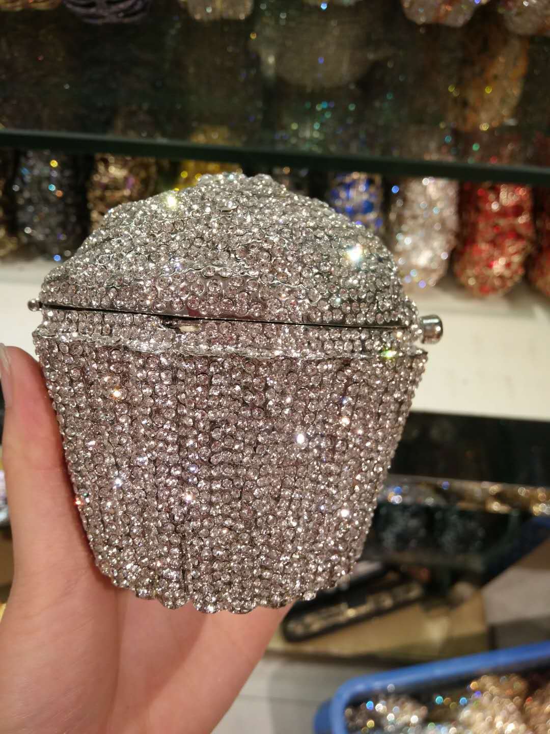 Pochette en Métal avec Diamants Entiers, Motif Petit Gâteau Glacé, pour Femmes