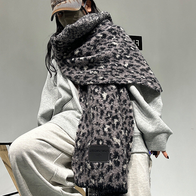 Warm Leopard Print Triangular Scarf 50x175cm for Spring and Autumn