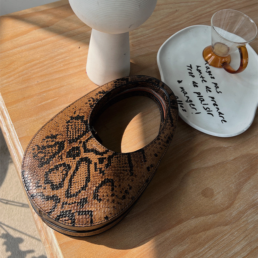 Women's Fashion Casual Snake Print Clutch Bag