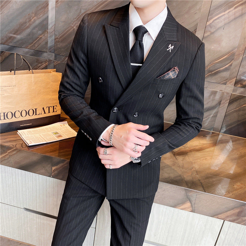 Costume croisé rayé chic décontracté pour homme