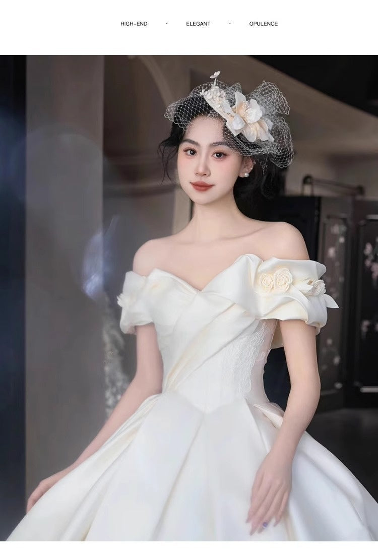 Satin Main Wedding Dress Off-shoulder French Welcome Yarn High Sense